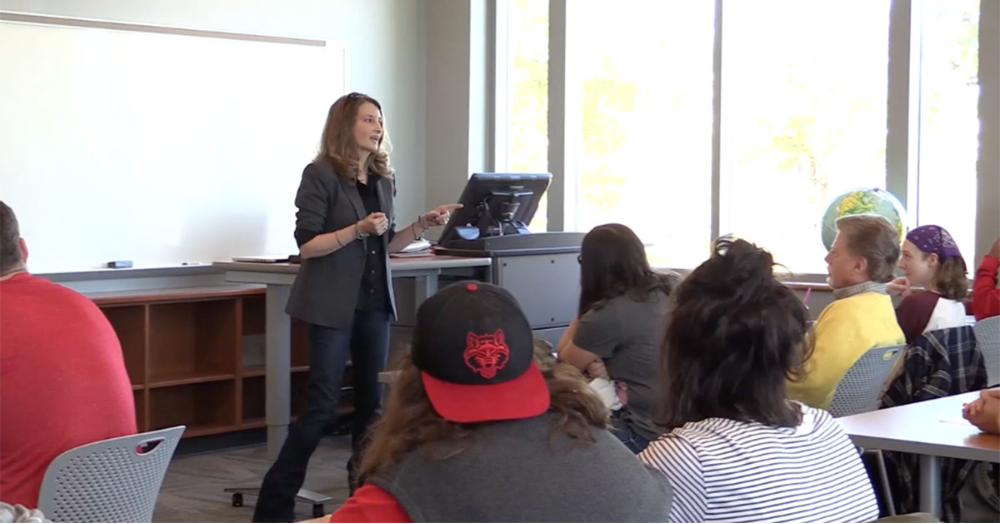 Award-winning Author and Alumnus Returns to Speak to Students