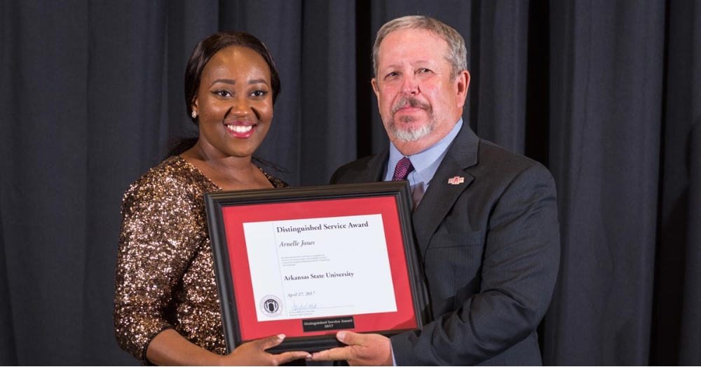 Jones Selected As Distinguished Service Award Winner