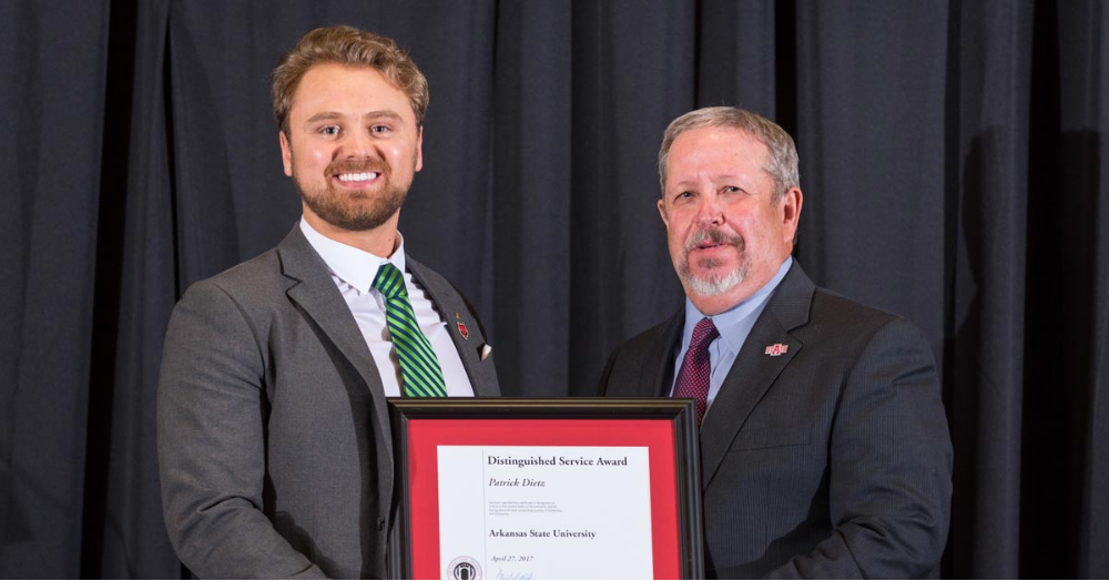 Dietz Receives Distinguished Service Award