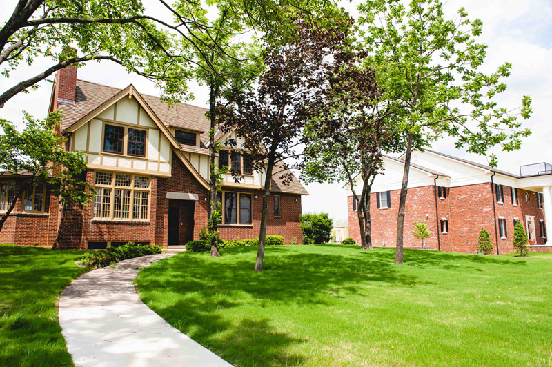 Kays House on Campus