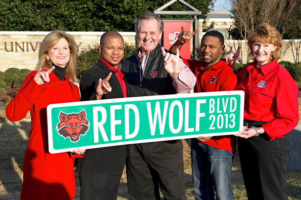 Red Wolf Boulevard adopted by the Jonesboro City Council