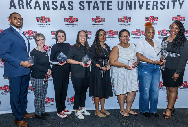 Excellence Awards Presented during 2025 Convocation of Scholars Ceremony