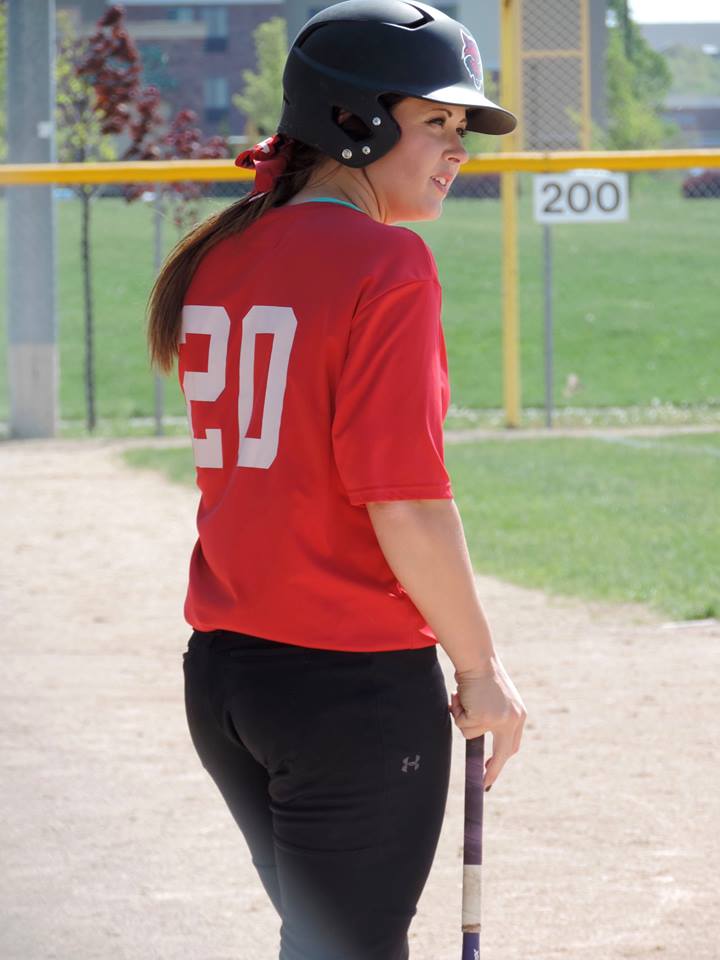 Softball Club Team Sweeps Three in First Day of World Series