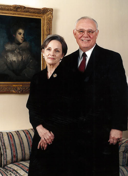 Board Names Pardew Gallery to Recognize Couple&rsquo;s Gift of International Art