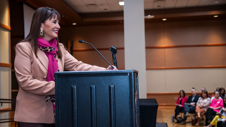 Patricia Riddlebarger Delivers Keynote for Women&rsquo;s Leadership Conference