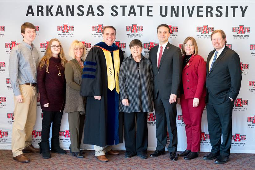 Wood Receives Posthumous Honorary Doctorate